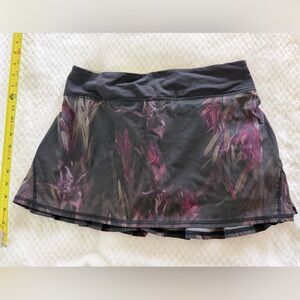 Lululemon Floral Print Women's Skirt, sz 6